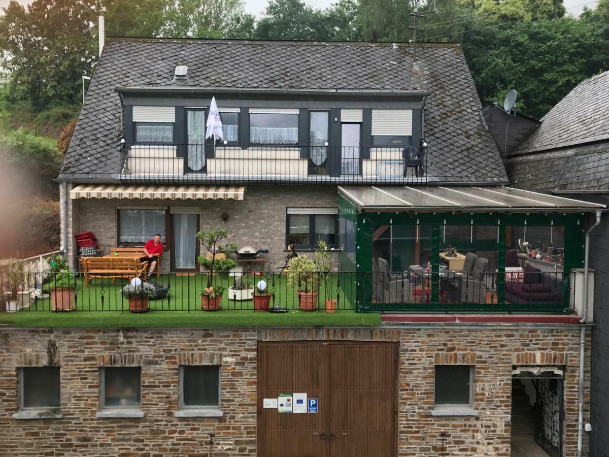 Ferienwohnung Beim Winzer Zell Exterior foto