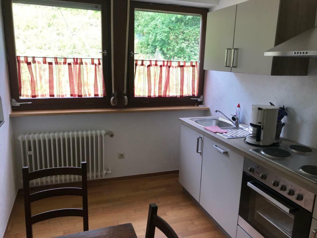 Ferienwohnung Beim Winzer Zell Exterior foto