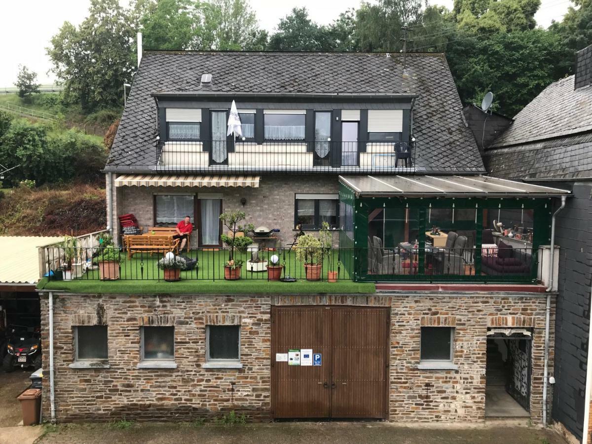 Ferienwohnung Beim Winzer Zell Exterior foto