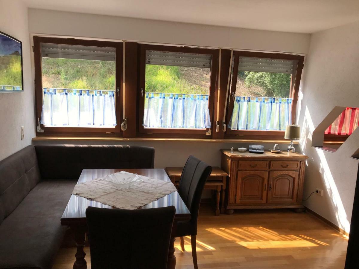 Ferienwohnung Beim Winzer Zell Exterior foto